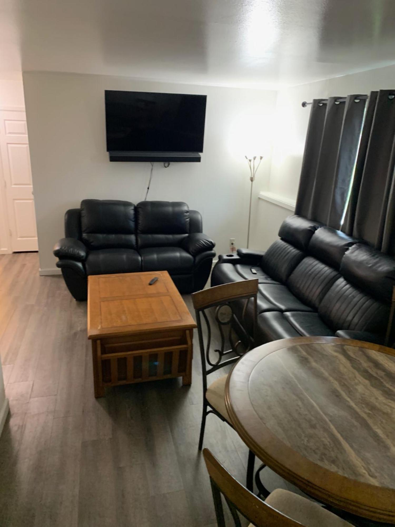 410 E45Th 2 Bedroom Apartment แองเคอเรจ ภายนอก รูปภาพ